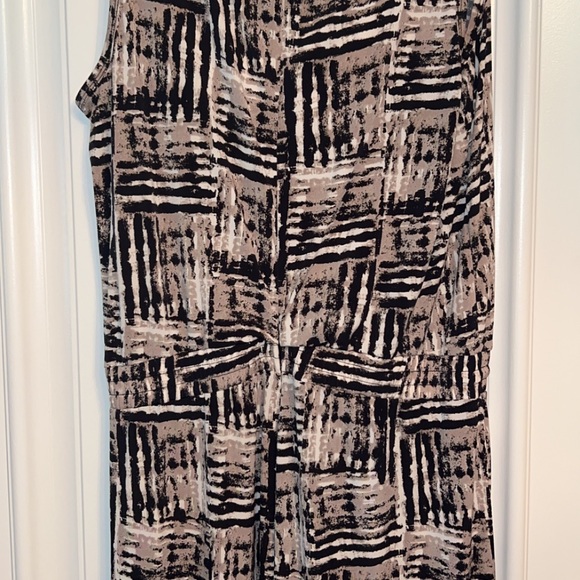 Women’s Calvin Klein jumpsuit size 12 - Picture 3 of 3